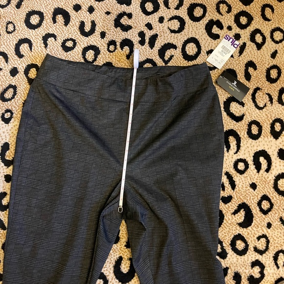 Plaid dress pants - Picture 5 of 10